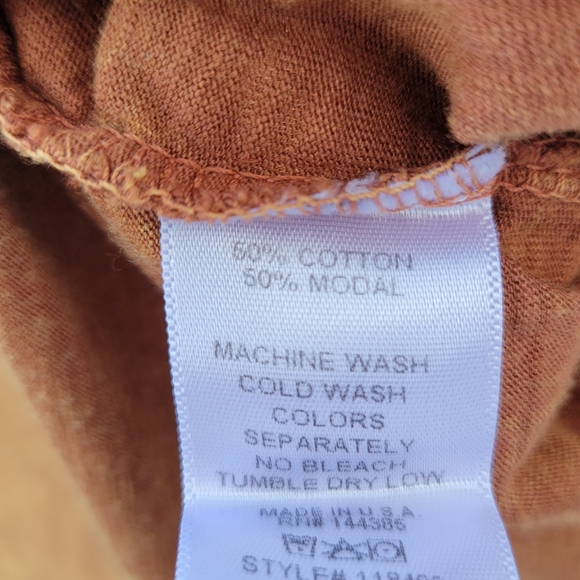 American Able V Neck Mineral Washed Rust color cap sleeve t-shirt size S… - Picture 4 of 8